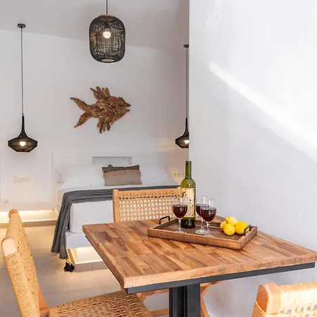 Chanos Luxury Paros * Αλυκή