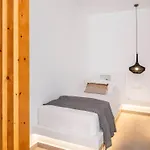 Chanos Luxury Paros * Alikí